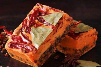 重慶火鍋底料批發(fā)之紅湯火鍋湯鹵的調(diào)制方法！