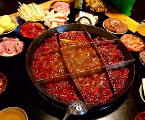 開重慶火鍋店，選擇火鍋底料主要看哪些？